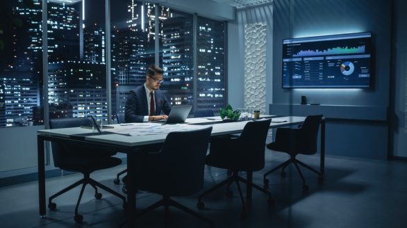 Finansijska platforma za upravljanje više poslovnih računa i timskog budžetiranja